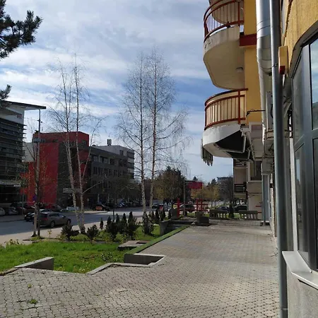 Lobo Stan Na Dan Apartman *